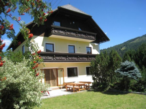 Гостиница Picturesque Apartment in Thomatal Salzburg near Forest  Томаталь